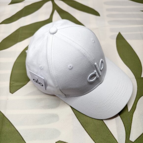 🍩ALO Yoga Curved Brim Hat | Women’s Lightweight Cap - Picture 2 of 5